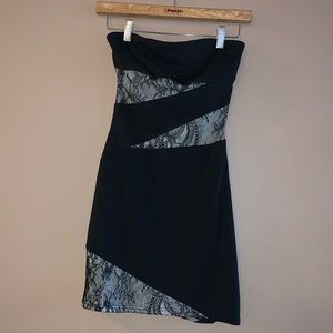 GUESS Tight strapless tube dress